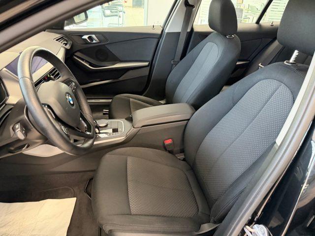 BMW 116 d 5p. Business Advantage