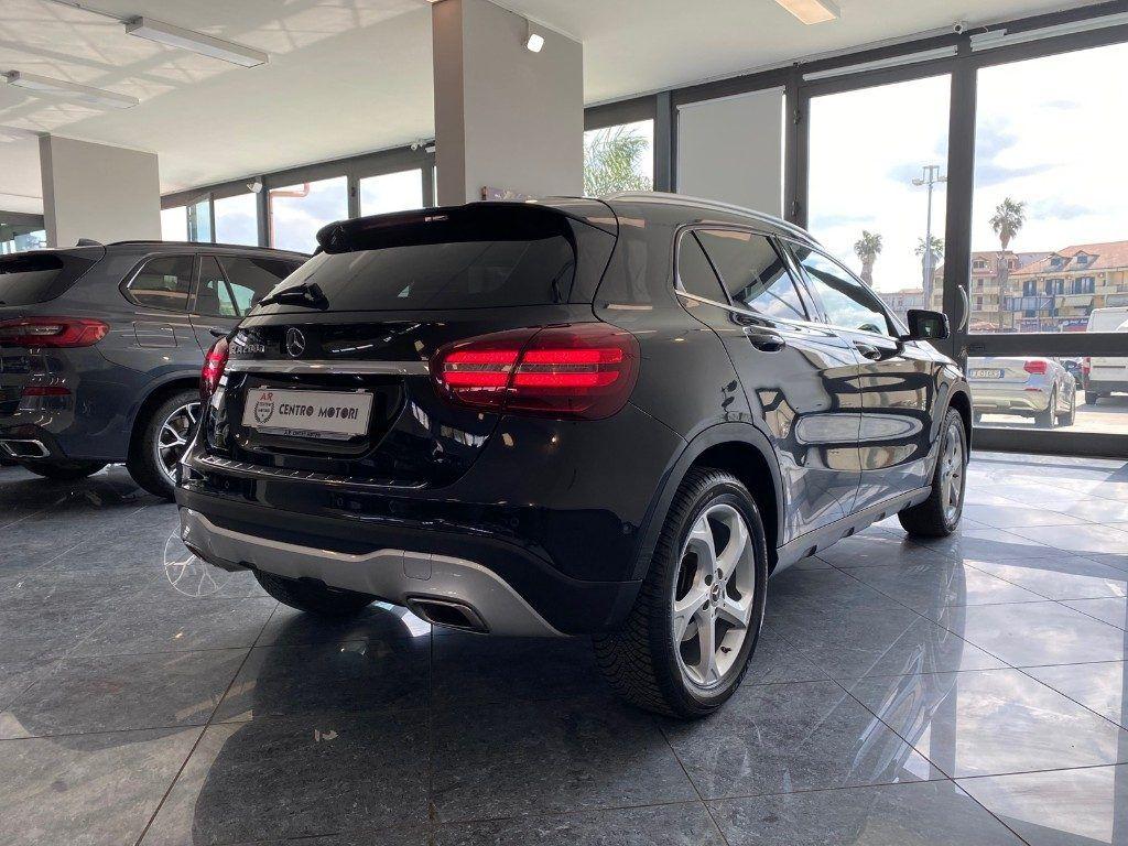 Mercedes-Benz GLA 200 d Automatic 4Matic Sport Plus Da Vetrina