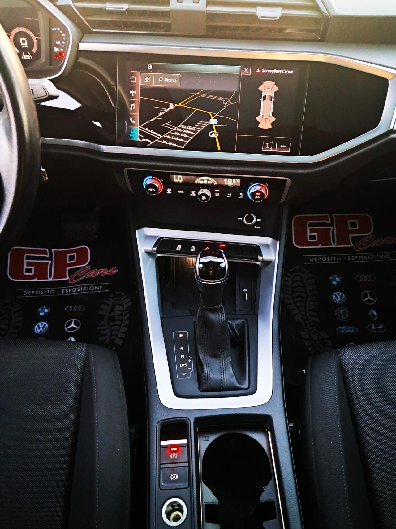 Audi Q3 35 TDI 150cv S Tronic * TETTO-FARI MATRIX-LED-NAVY*