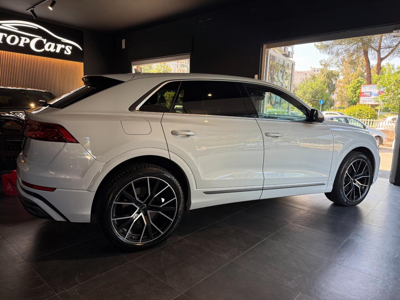 Audi Q8 50 TDI 286 CV quattro tiptronic Sport