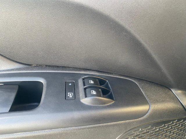 FIAT Doblo 1.6 JTDM 90cv DISPLAY 8 "-CANERA-RUOTINO