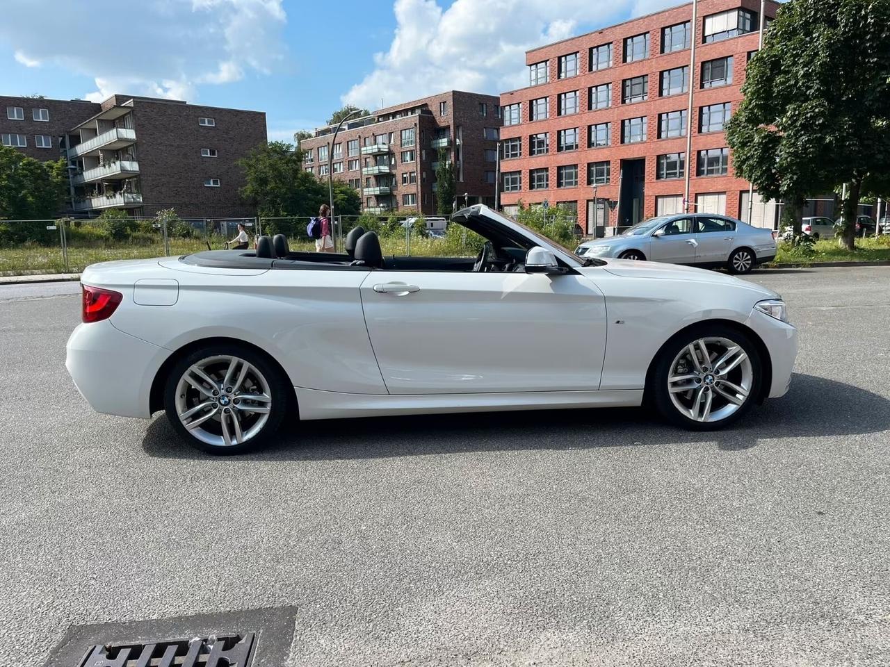 Bmw 220i Cabrio Msport aut.