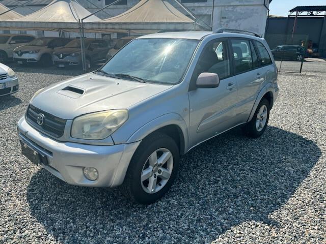 Toyota RAV 4 RAV4 2.0 Tdi D-4D cat 5 porte passo lungo