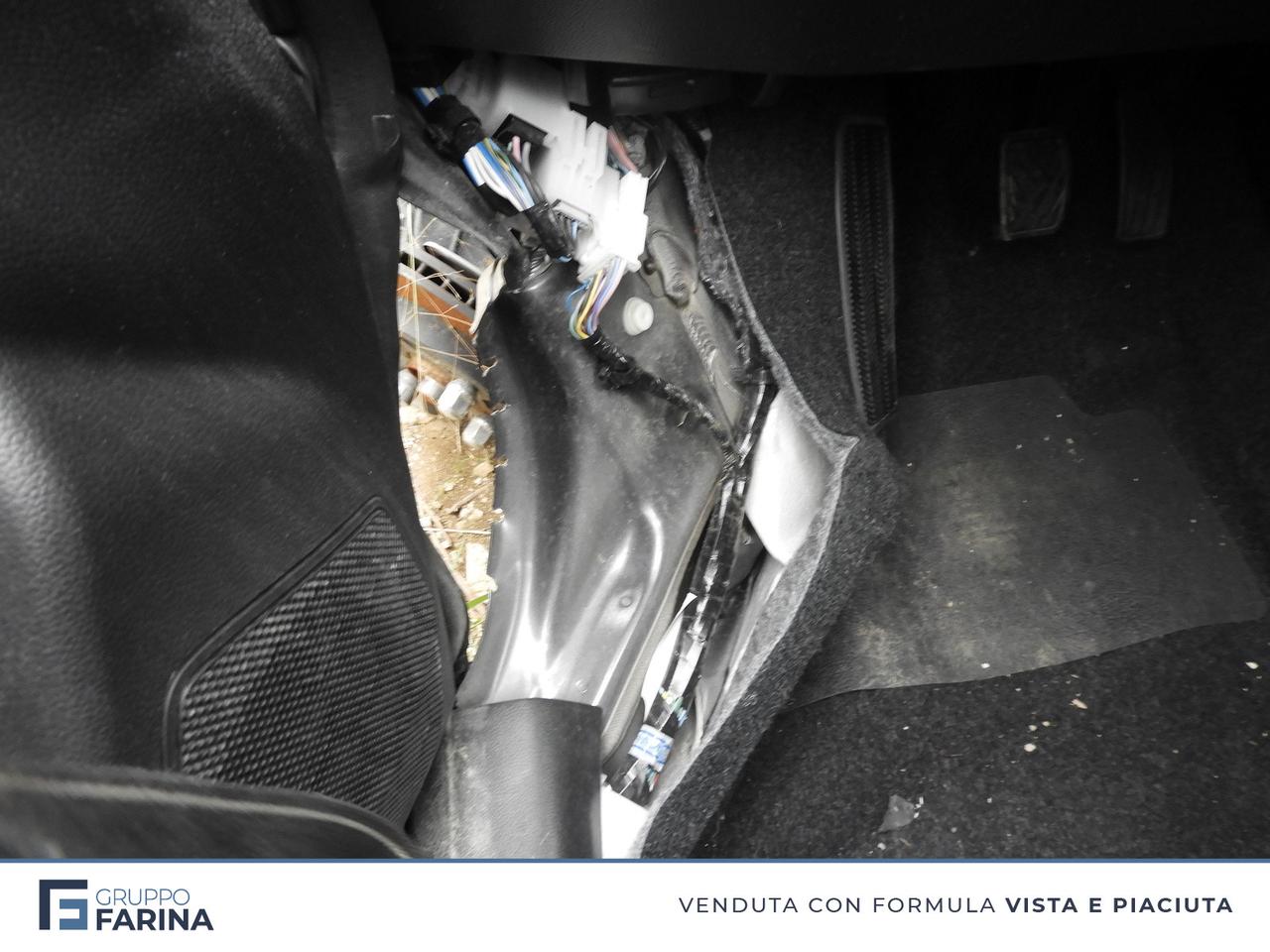 SUZUKI Swift VI 2020 - Swift 1.2h Top 2wd