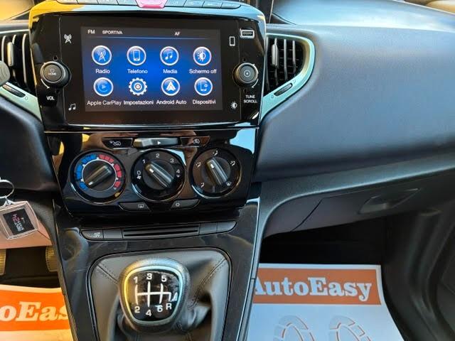Lancia Ypsilon 1.0 FireFly 5 porte S&S Hybrid Gold