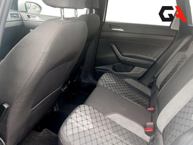 Volkswagen Taigo Taigo 1.0 TSI 110 CV R-Line