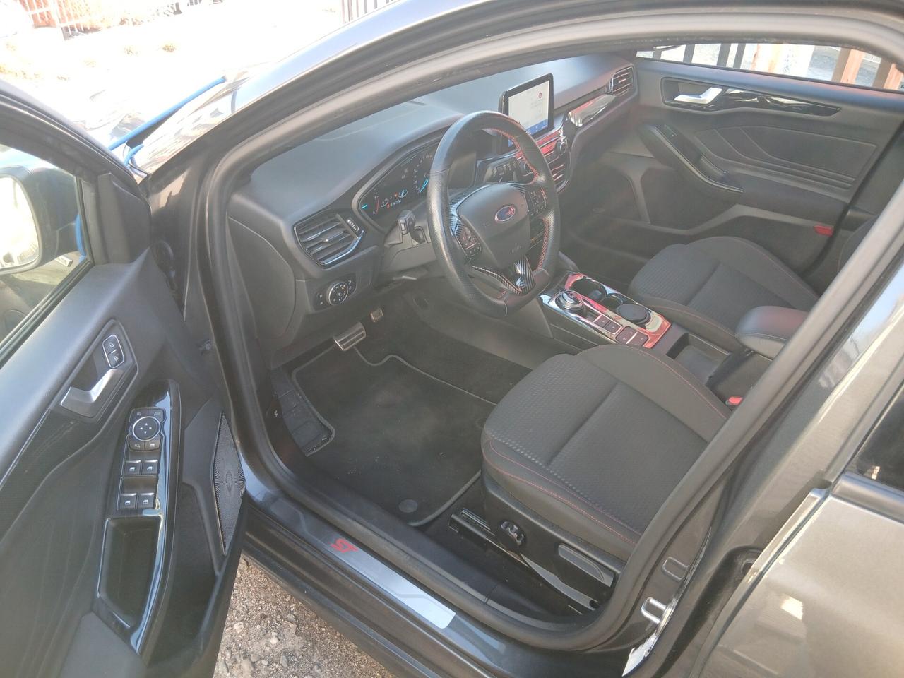 Ford Focus 1.5 EcoBlue 120 CV 5p. ST-Line