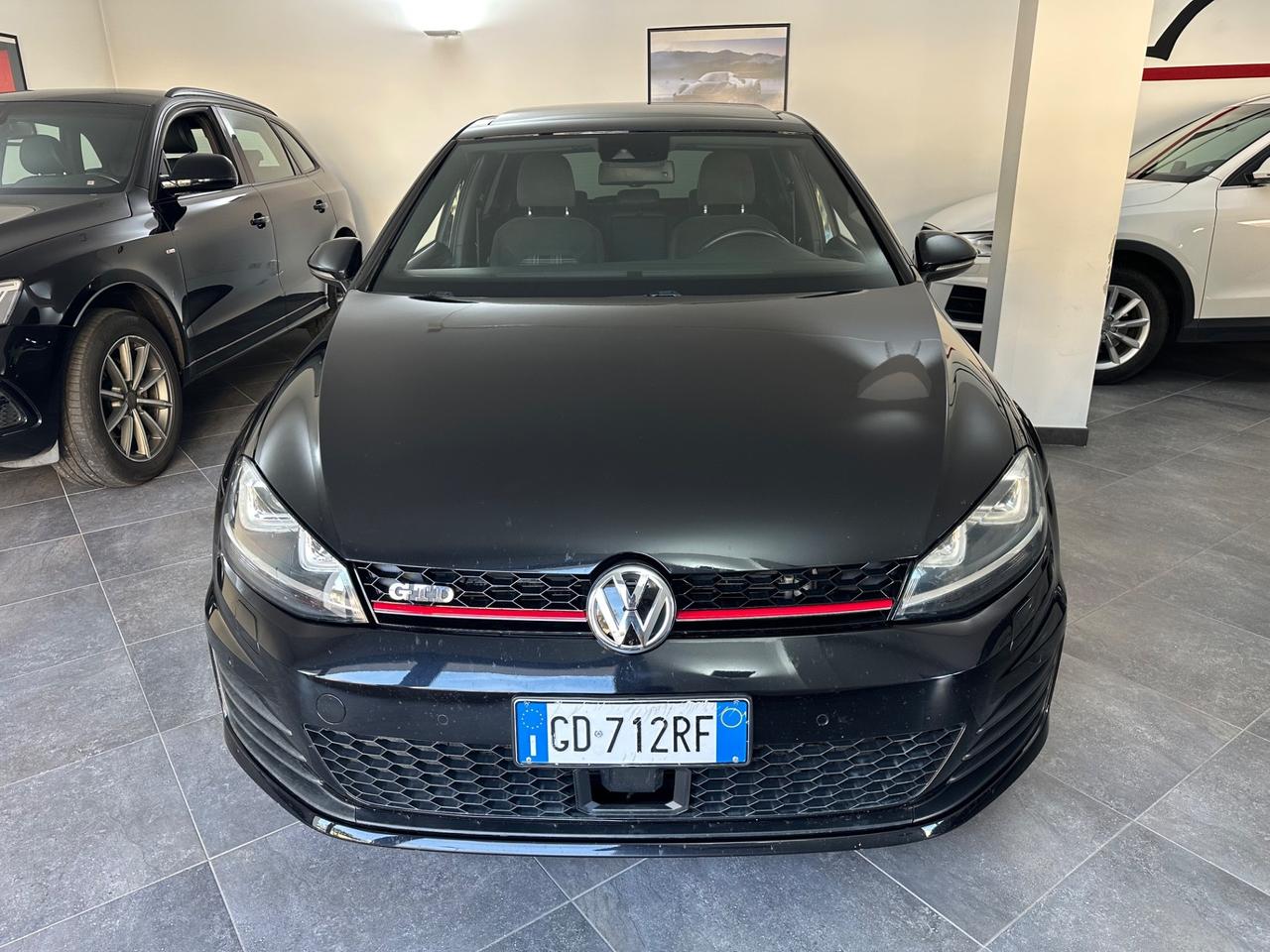 Volkswagen Golf 2.0 TDI DSG 5p. Highline BlueMotion Technology