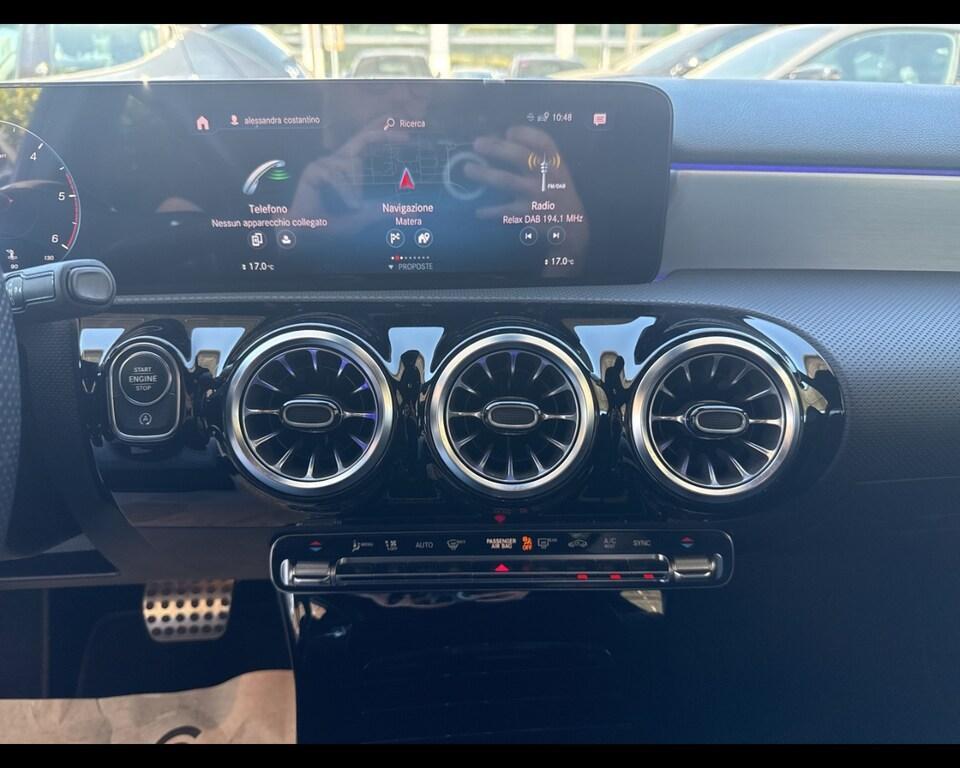 Mercedes Classe A 180 180 D Premium 8G-DCT