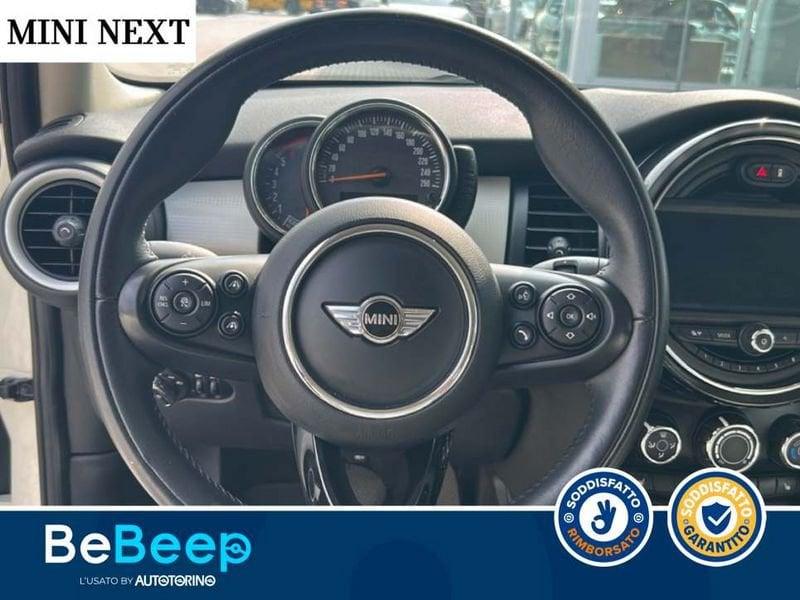 MINI Mini 5 porte 1.5 COOPER D 5P AUTO