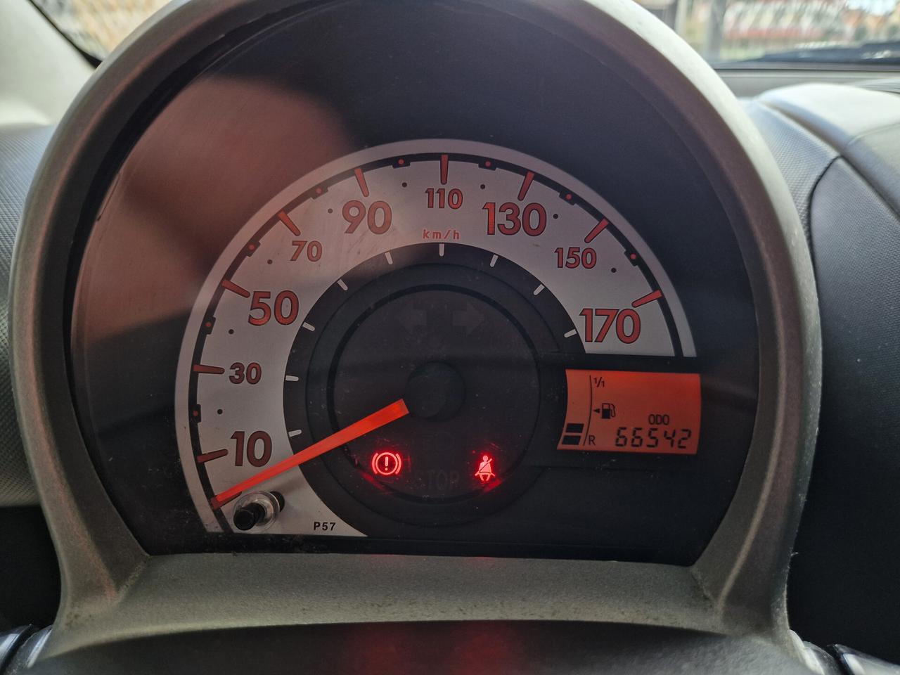 Toyota Aygo EURO 5 NEOPATENTATI