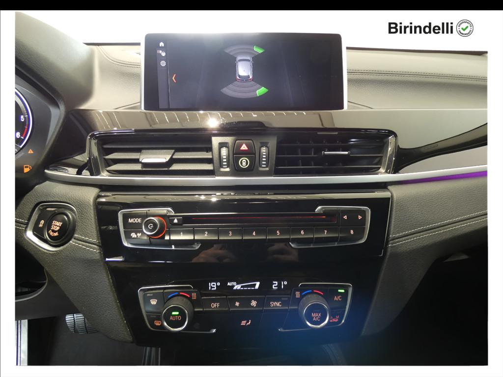 BMW X2 (F39) - X2 sDrive18d Business-X