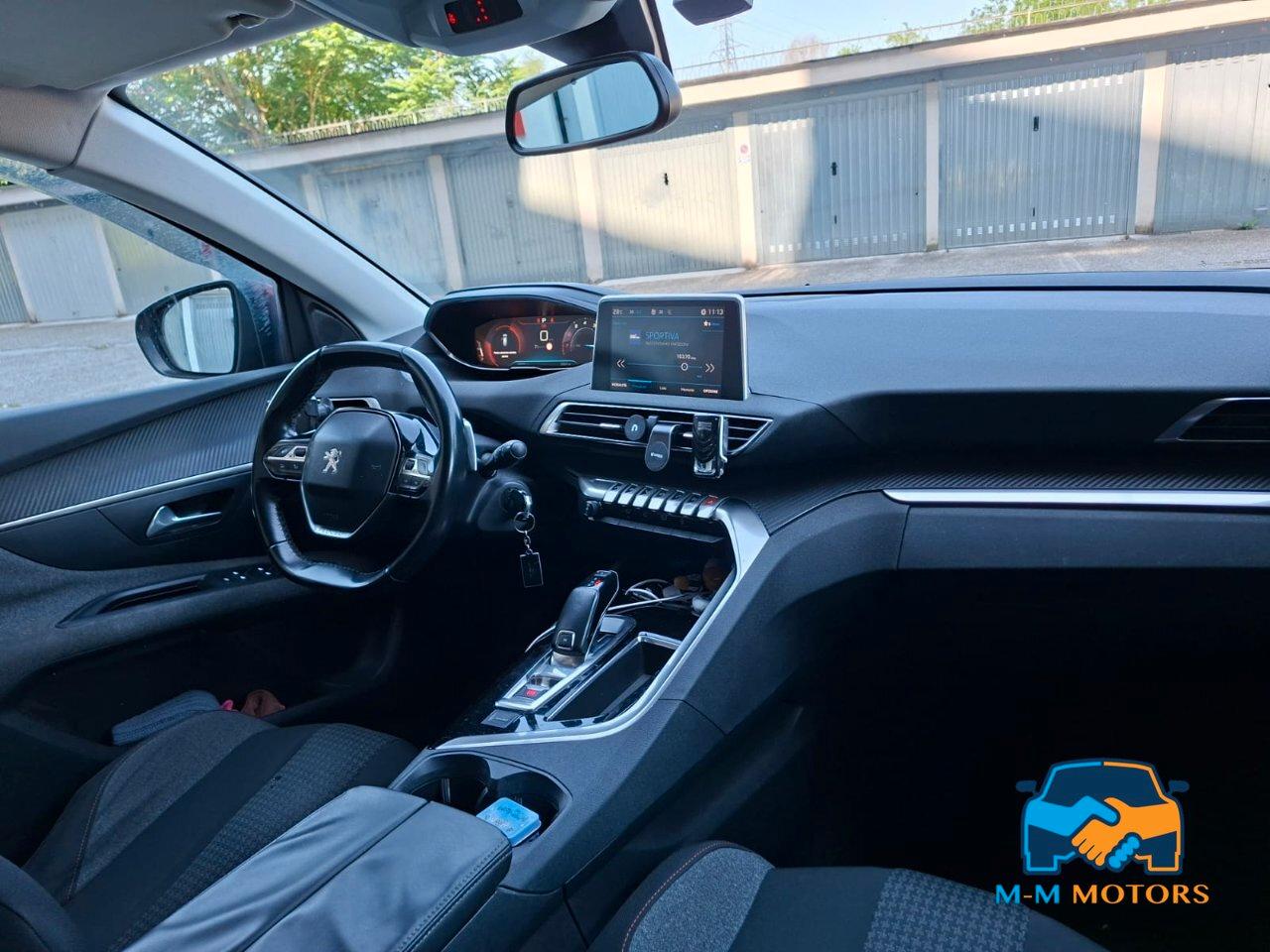 Peugeot 3008 3008 1.2 puretech t Active s&s 130cv eat6
