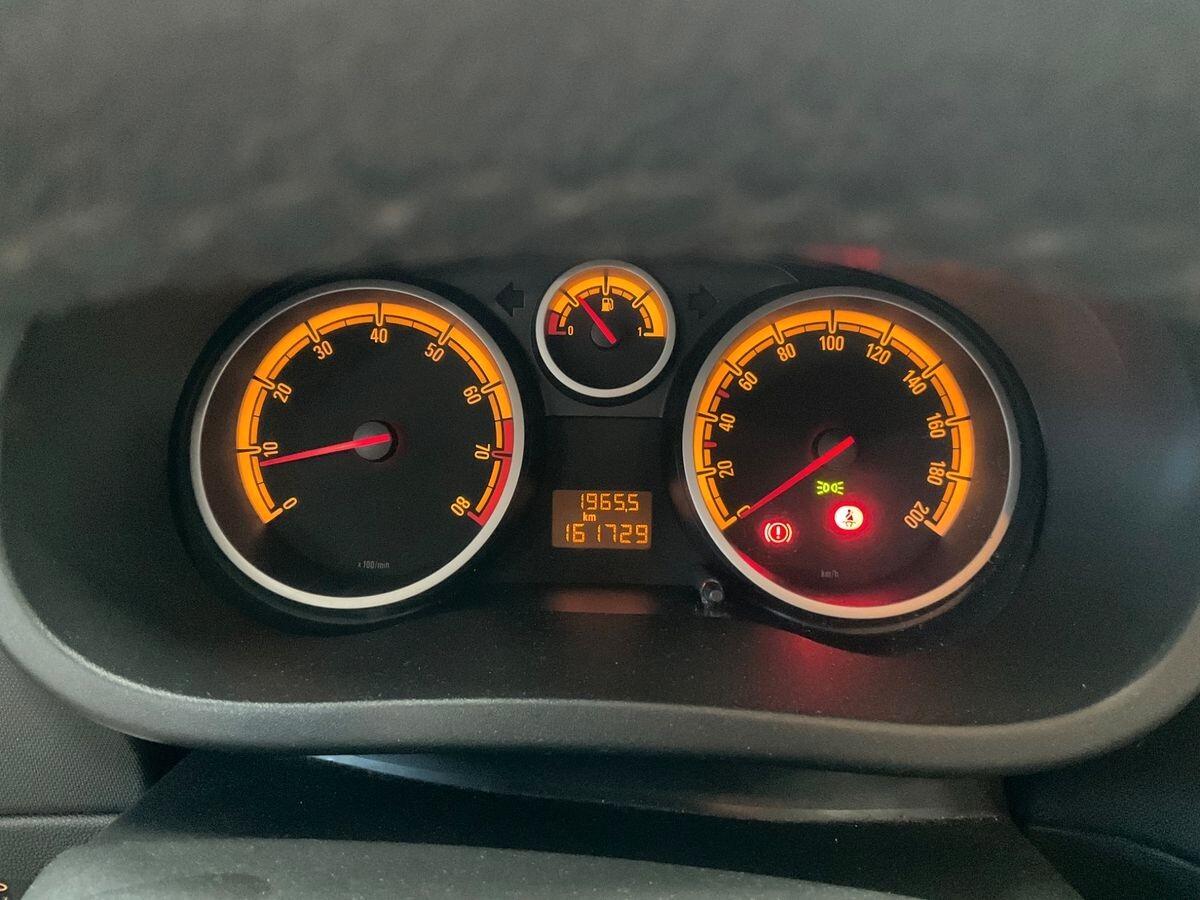 Opel Corsa 1.2 85CV 5 porte GPL-TECH COSMO