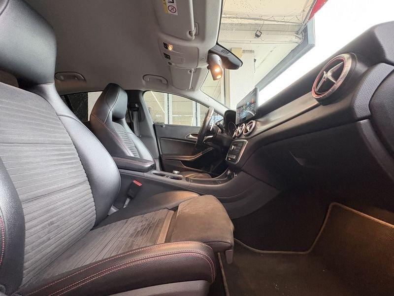 Mercedes-Benz CLA 200 d Automatic Premium