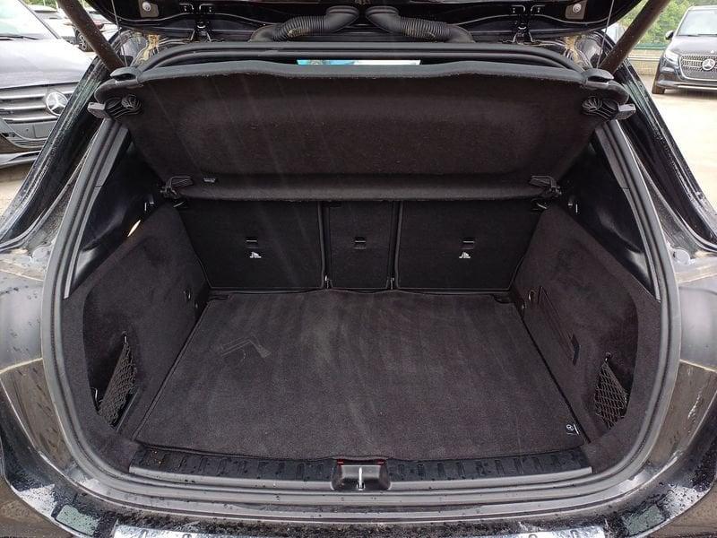 Mercedes-Benz GLA 250 e phev Advanced auto