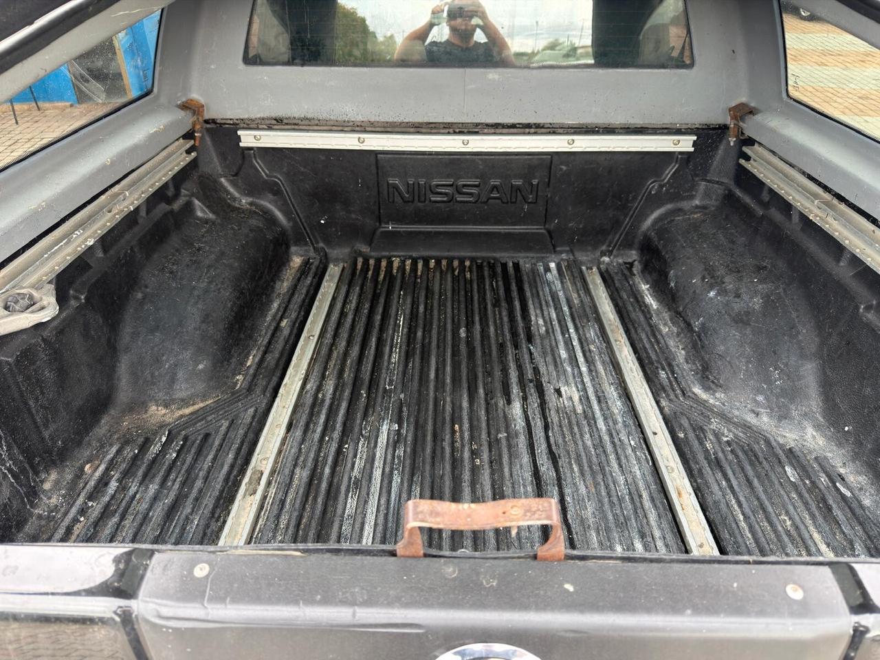 Nissan Navara 2.5 dCi 4 porte Double Cab Platinum