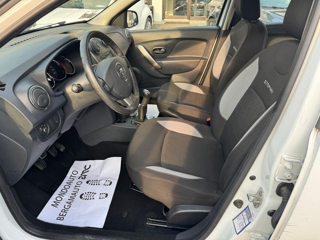 Dacia Sandero Stepway 900 TCe 12V 90CV Prestige