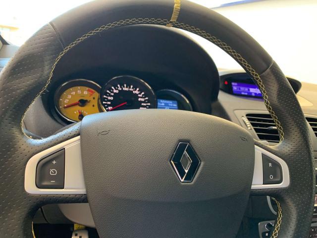 Renault Megane Megane III 2008 Coupe Coupe 2.0 16v T RS 250cv