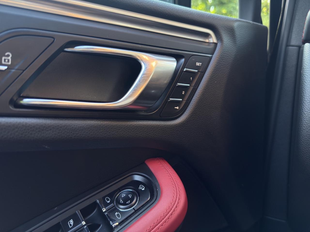 Porsche Macan 2.0