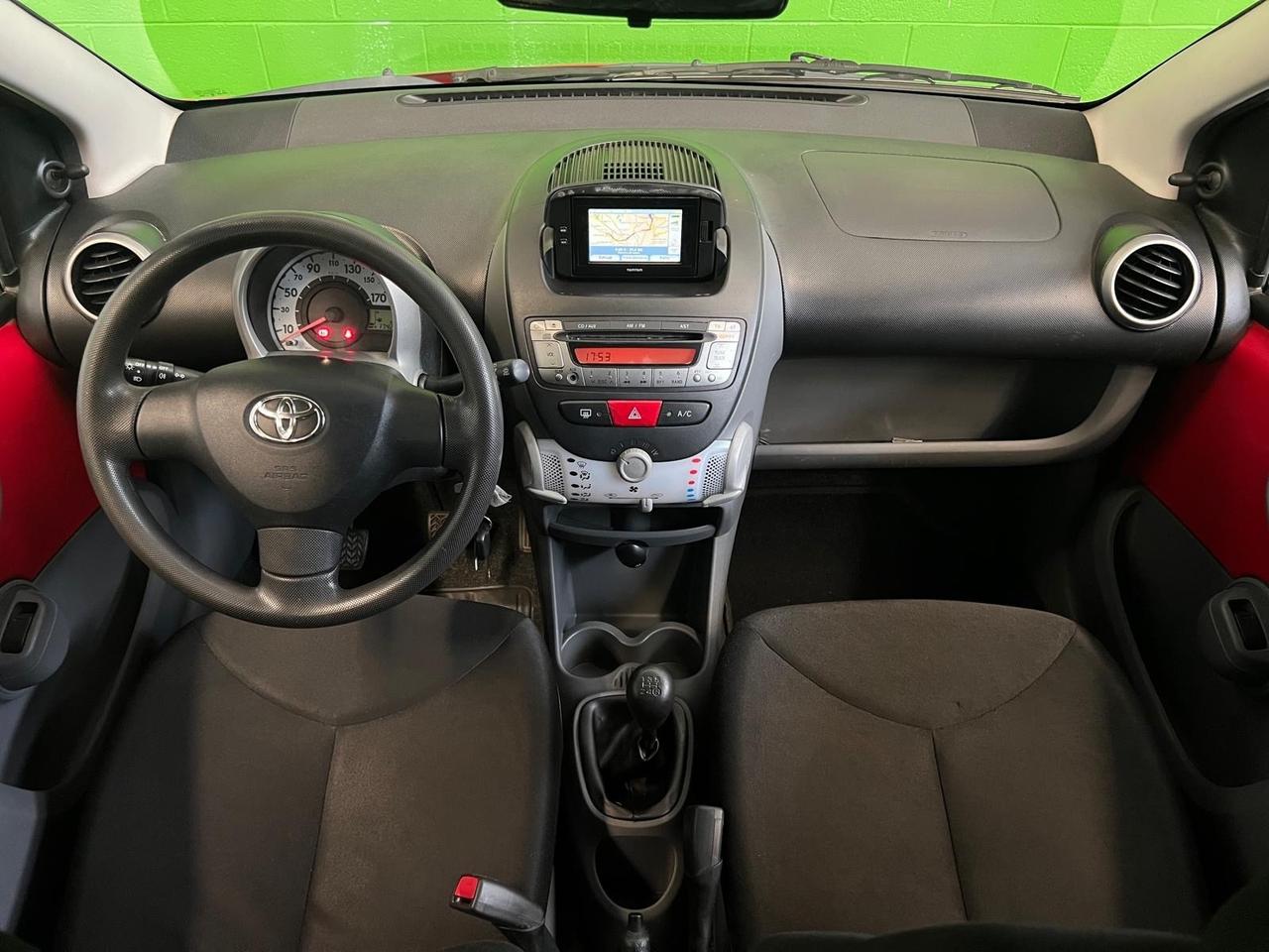 Toyota Aygo 1.0 12V VVT-i 5 porte