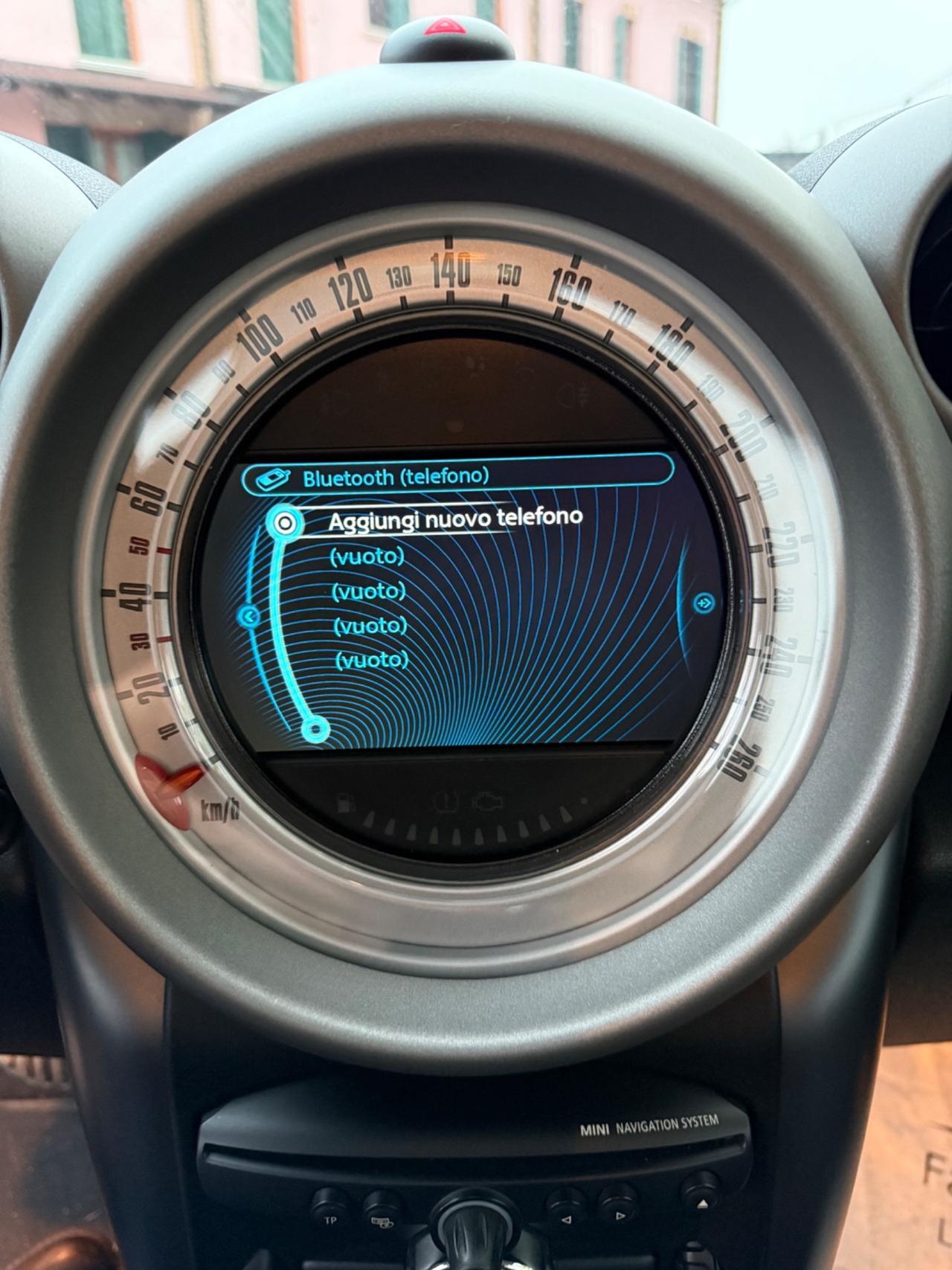 Mini Cooper Countryman 2.0 SD ALL4 X NEOPATENTATI.