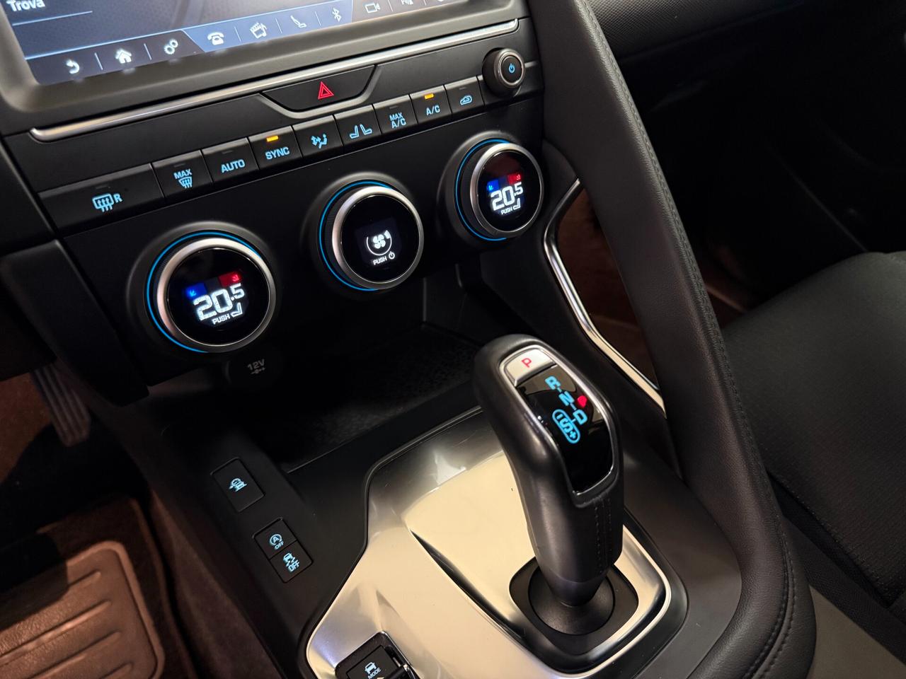 Jaguar E-Pace 2.0D 150 CV AWD R-Dynamic