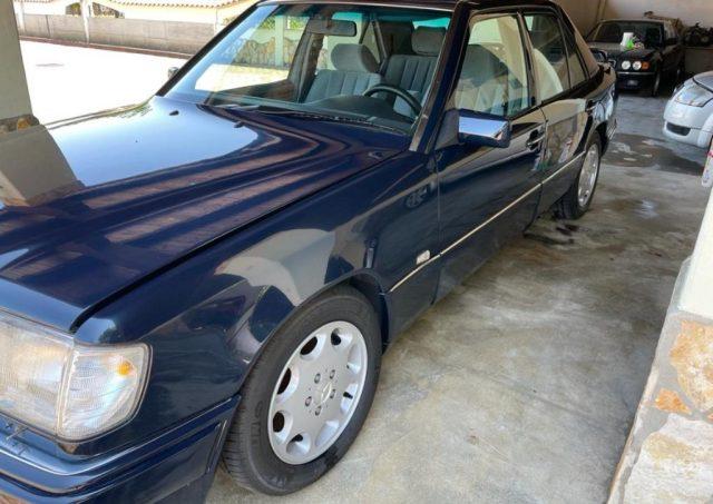 MERCEDES-BENZ 300 300