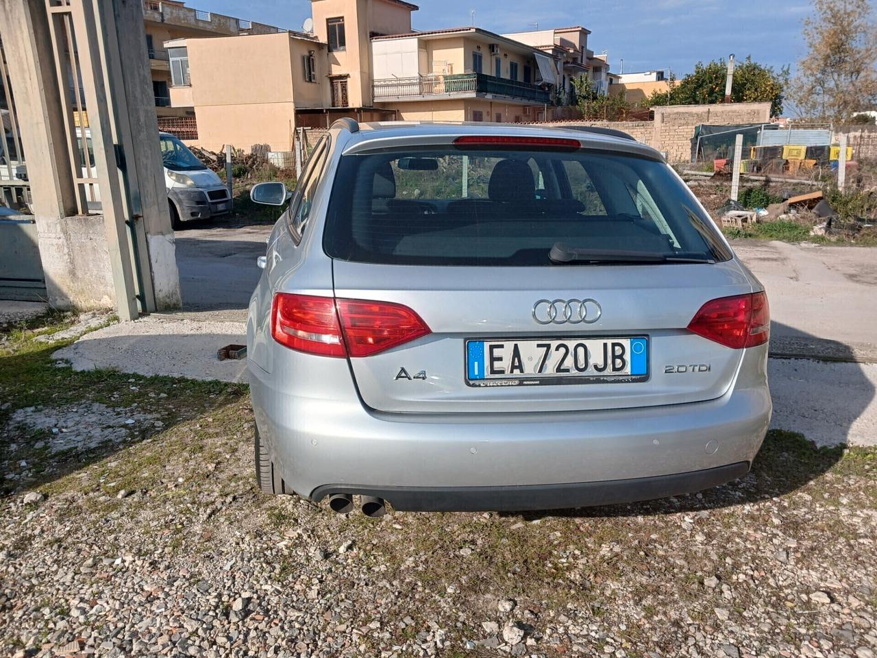 Audi A4 2.0 TDI 143CV GARANTITA 12 MESI