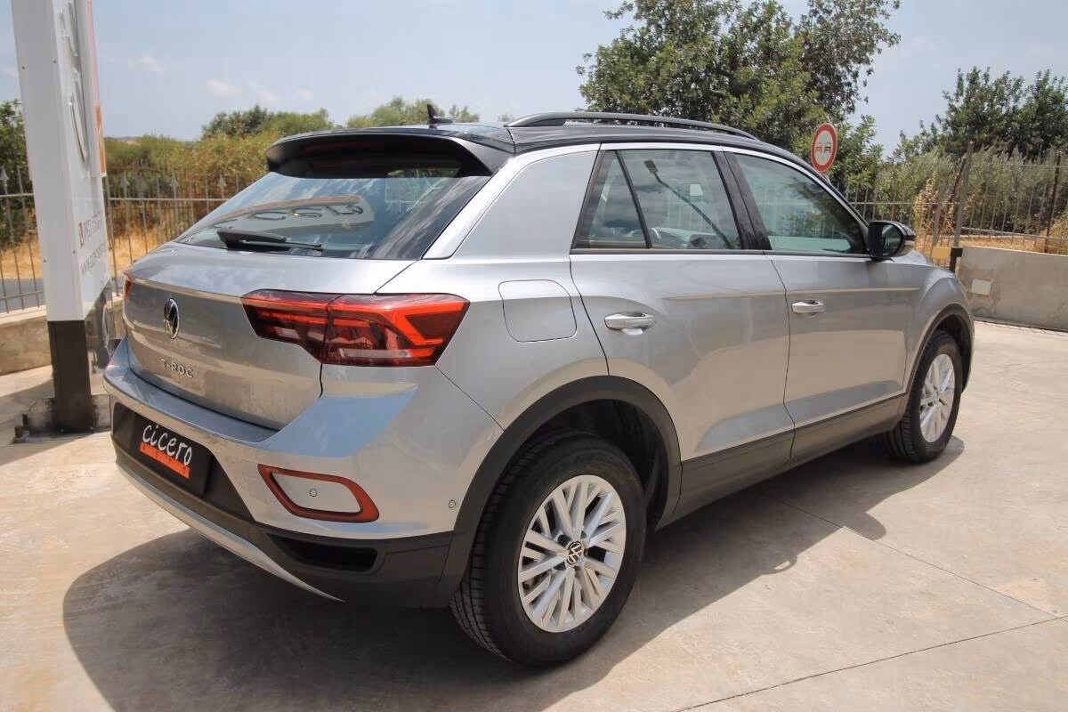 Volkswagen T-Roc 2.0 TDI 150 CV DSG Life26.000km|2025
