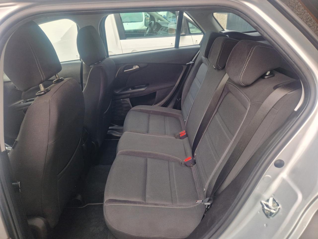 Fiat Tipo 1.3 MTJ SeS SW LOUNGE