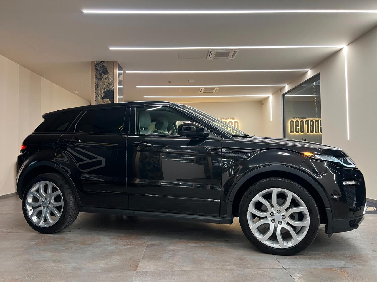 Land Rover Range Evoque 2.0 TD4 150 CV 5p. SE Dynamic