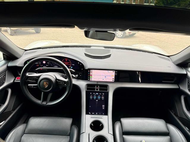 PORSCHE Taycan Taycan