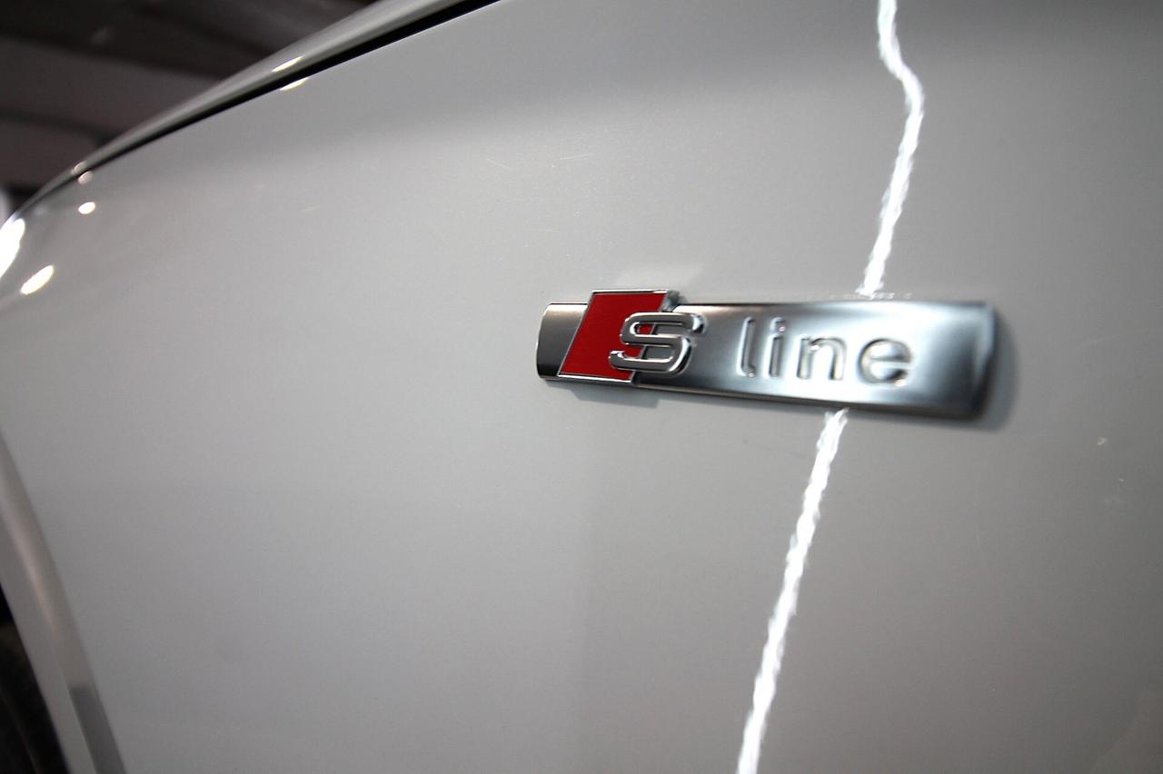 AUDI Q5 SPORTBACK 40 TDI SLINE PLUS
