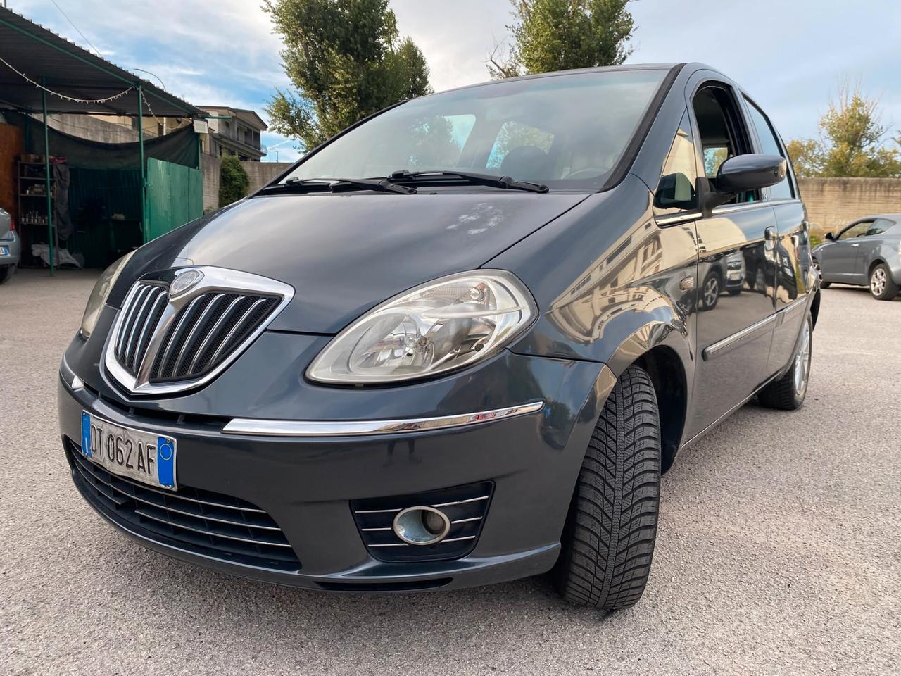 Lancia MUSA 1.3 Multijet 90cv full 2009