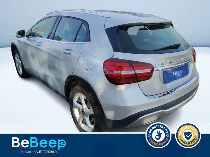 Mercedes-Benz GLA 200 D SPORT AUTO