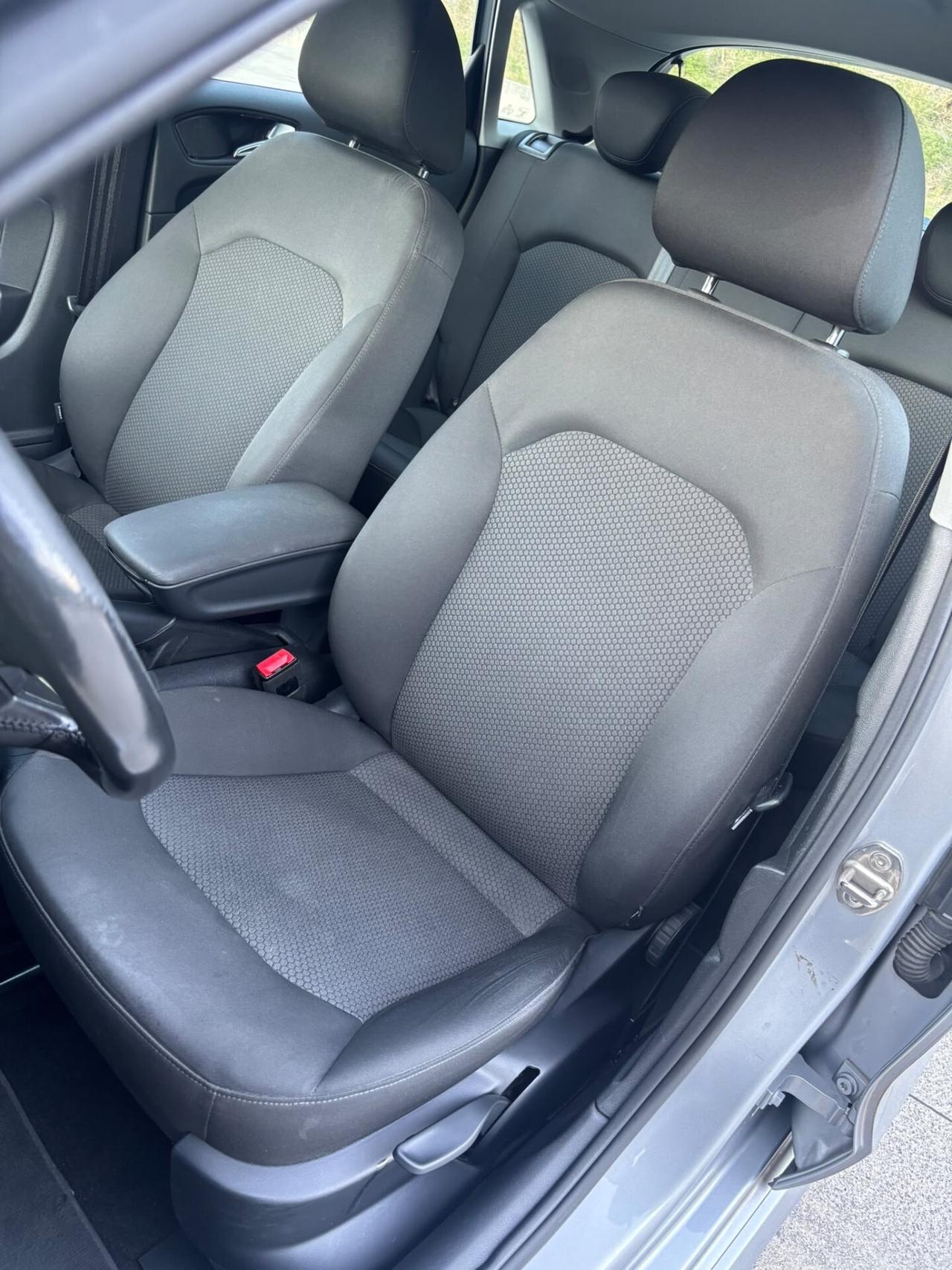 AUDI A1 STRONIC SLINE 2016