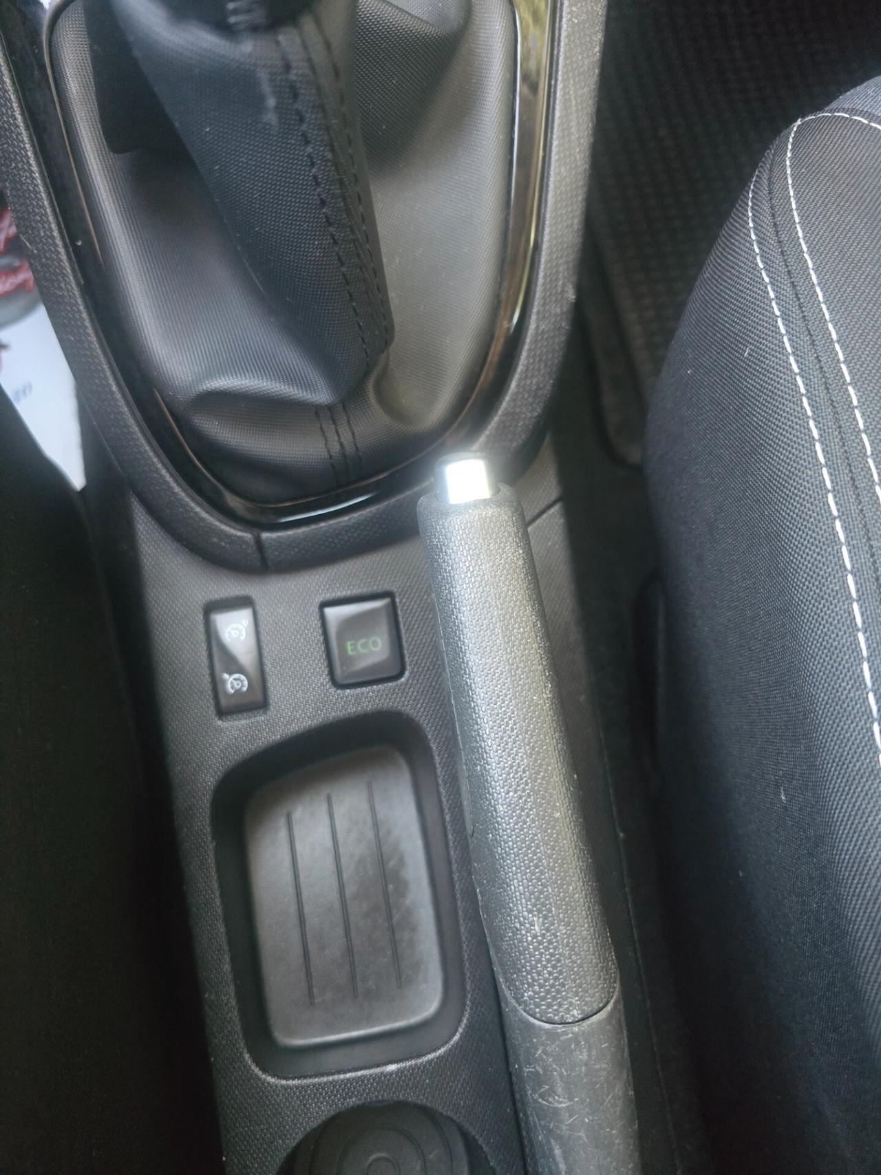 Renault Clio 1.5 dCi 8V 90CV Start&Stop 83gr 5 porte EcoBusiness