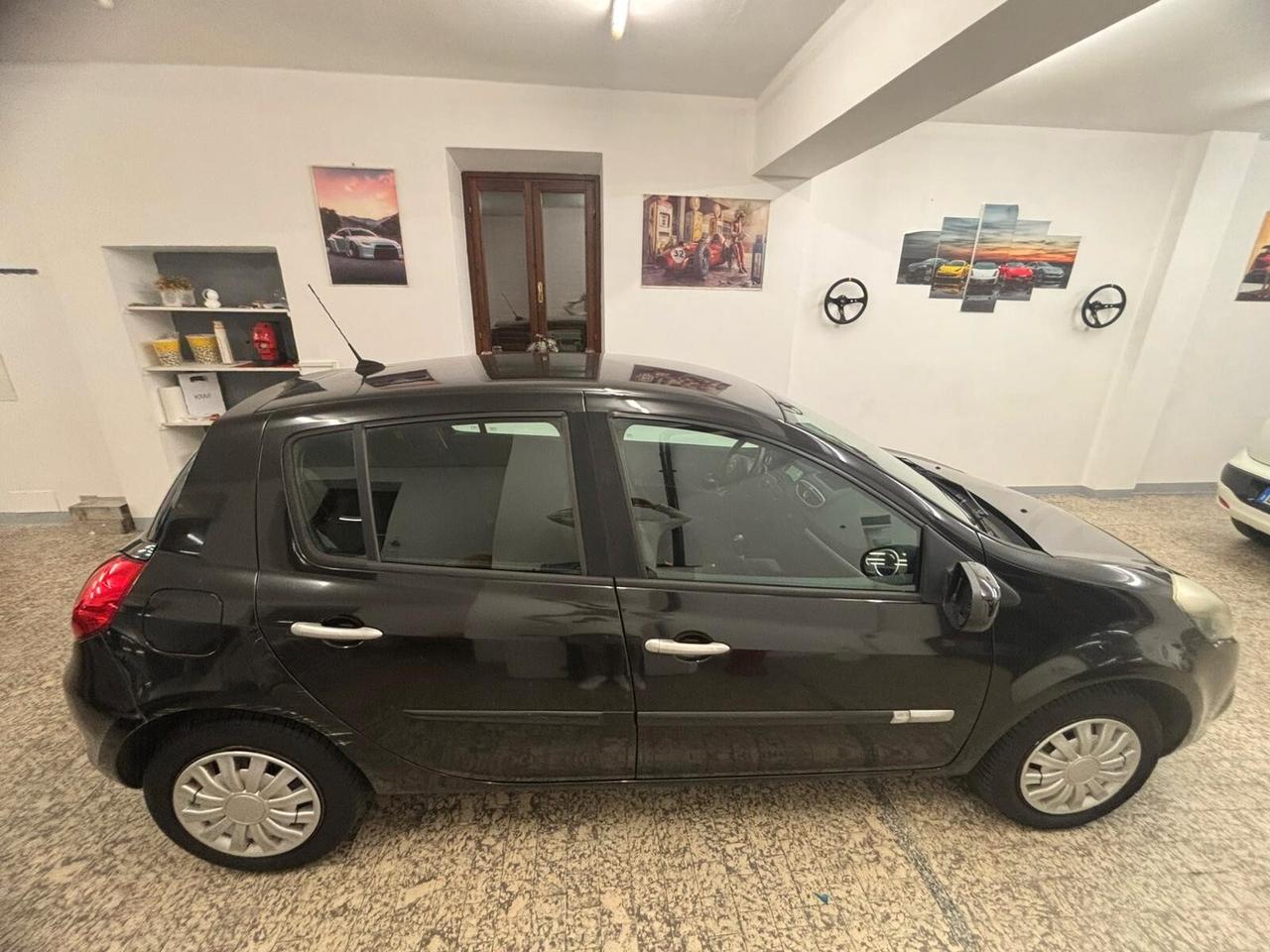 Renault Clio 1.2 16V 5 porte Dynamique