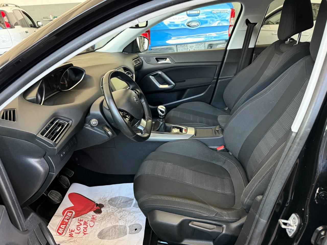 Peugeot 308 BlueHDi 150 S&S EAT6 SW Allure