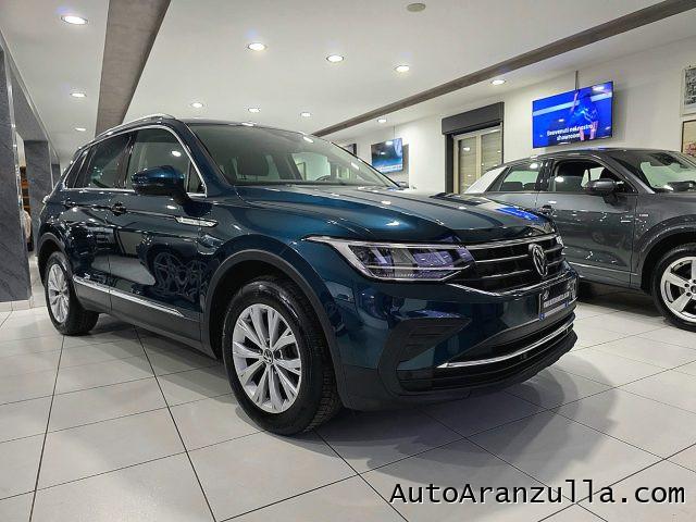 VOLKSWAGEN Tiguan 2.0 TDI 122CV SCR Life Navi - Fari Led
