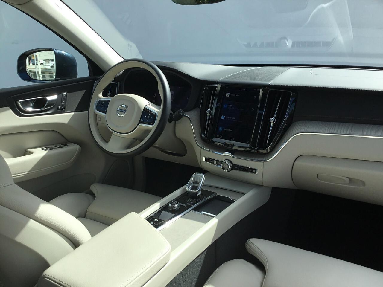 Volvo XC60 B4 (d) AWD Geartronic Inscription