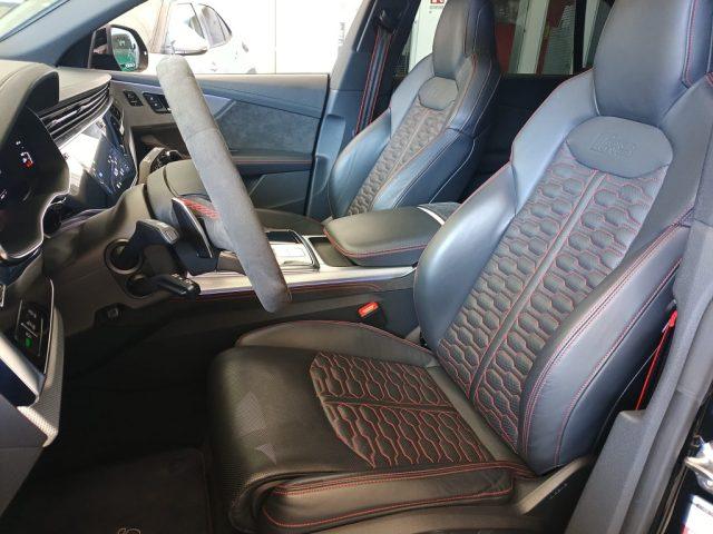 AUDI RS Q8 TFSI V8 quattro tiptronic CARBOCERAMIC/AKRAPOVIC
