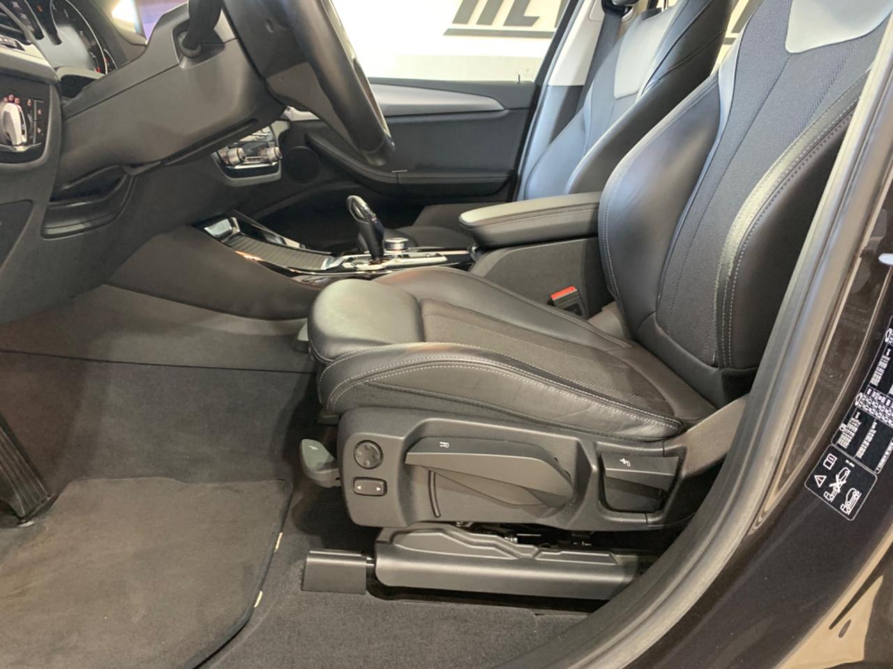 X3 xDrive20d 48V Business Advantage