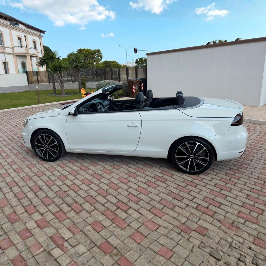 Volkswagen Eos 2.0 TDI DPF DSG - 140CV