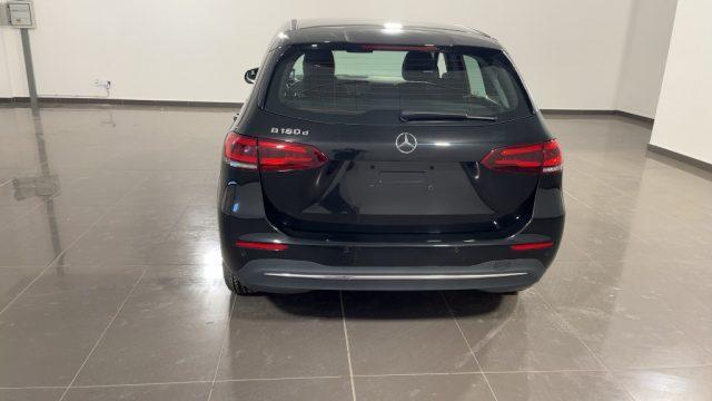 MERCEDES-BENZ B 180 d Automatic Business Extra