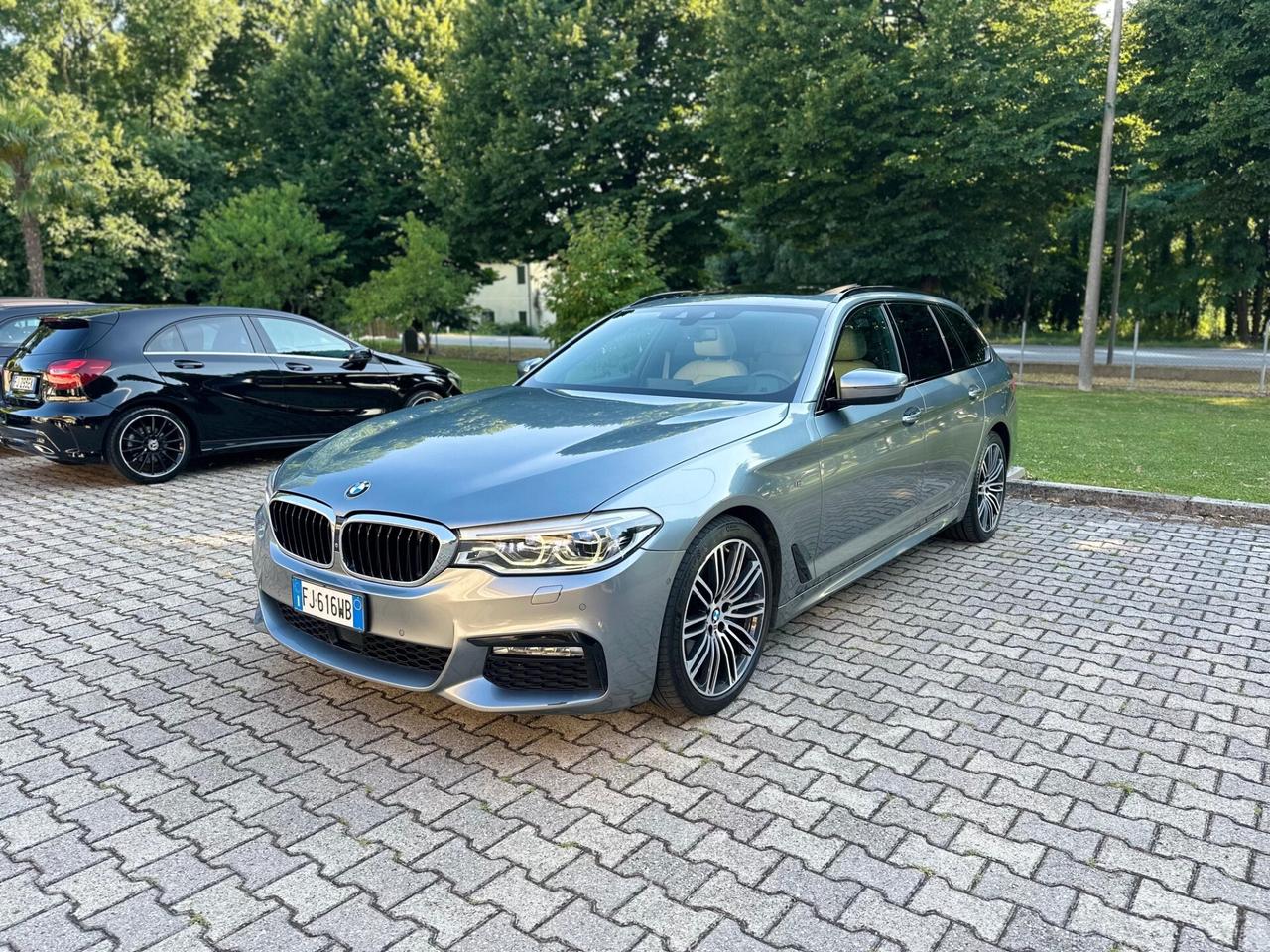 Bmw 530 530d xDrive Touring Msport