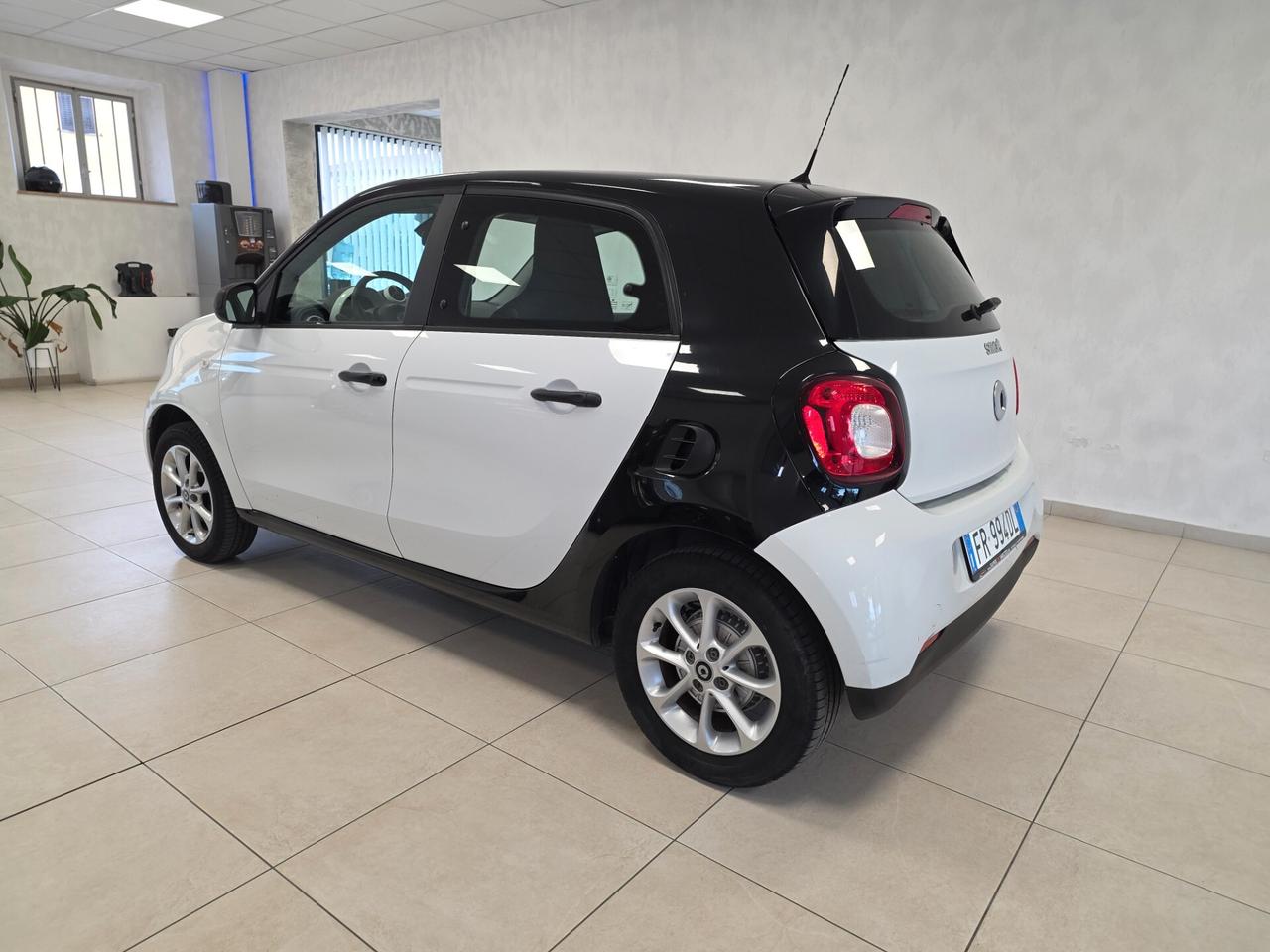 Smart ForFour 70 1.0 Passion