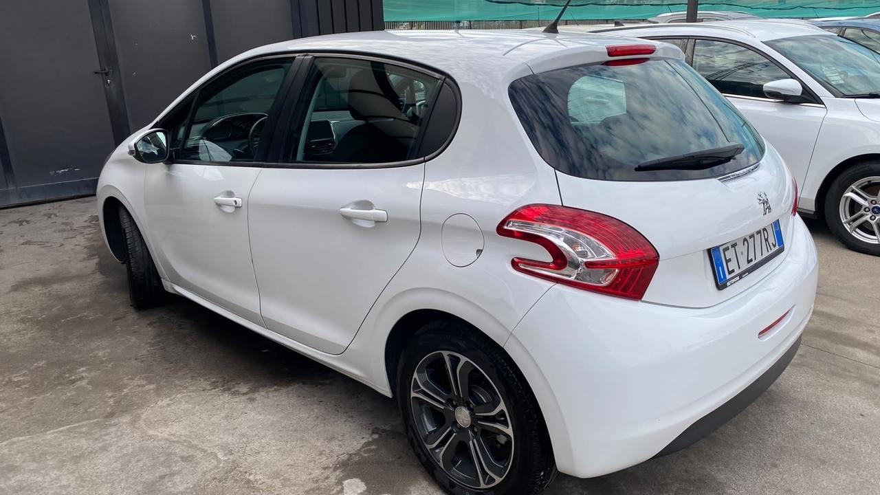 Peugeot 208 Autovettura GPL