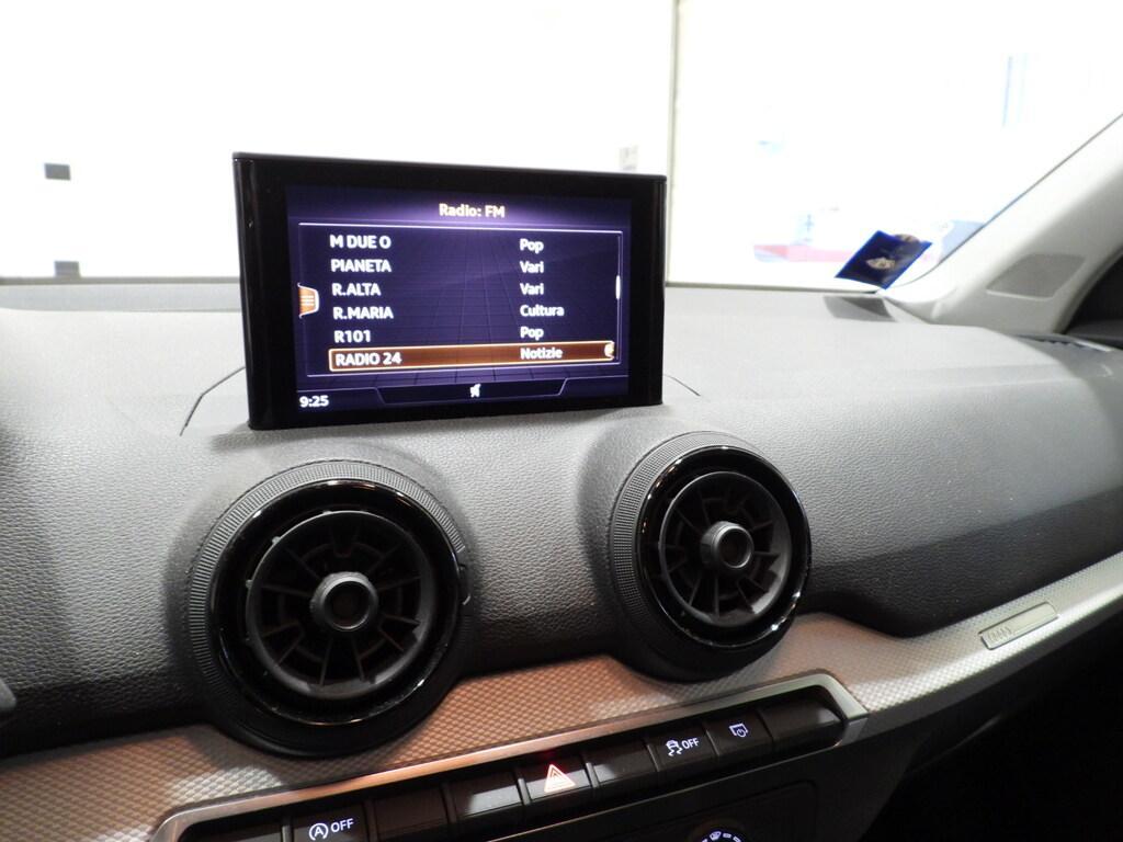 Audi Q2 1.6 TDI Business S tronic